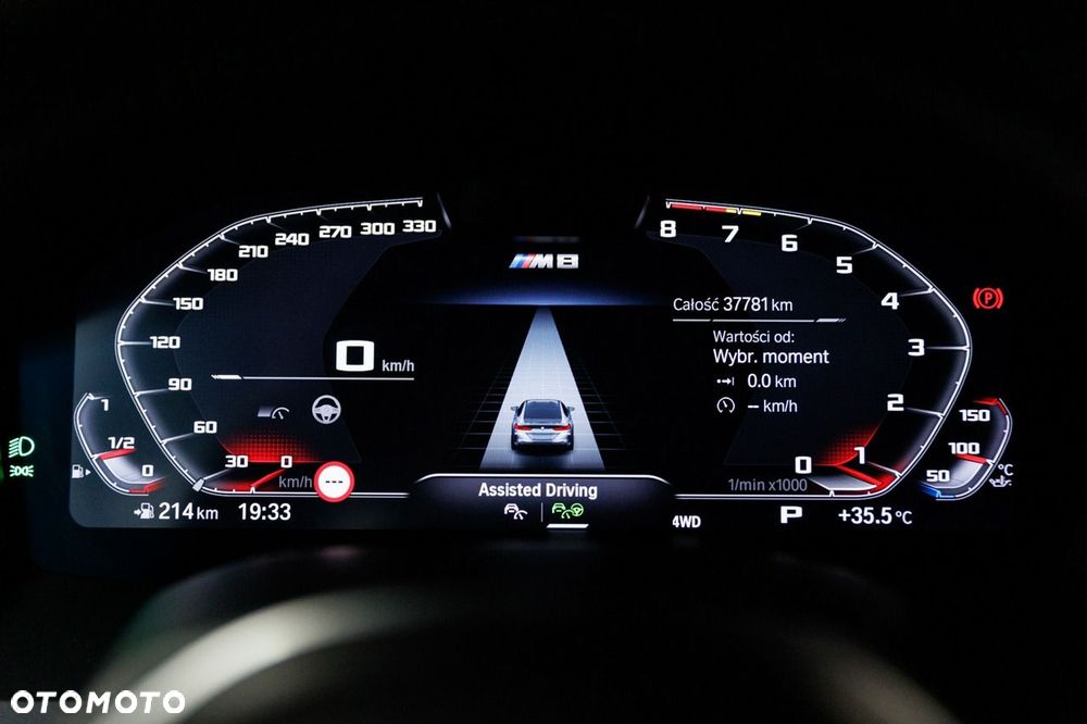 BMW M8 Competition - 38
