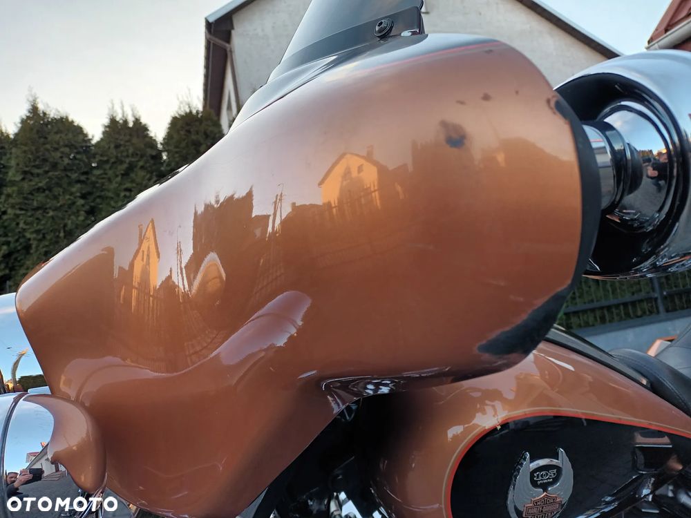 Harley-Davidson Touring Street Glide - 14