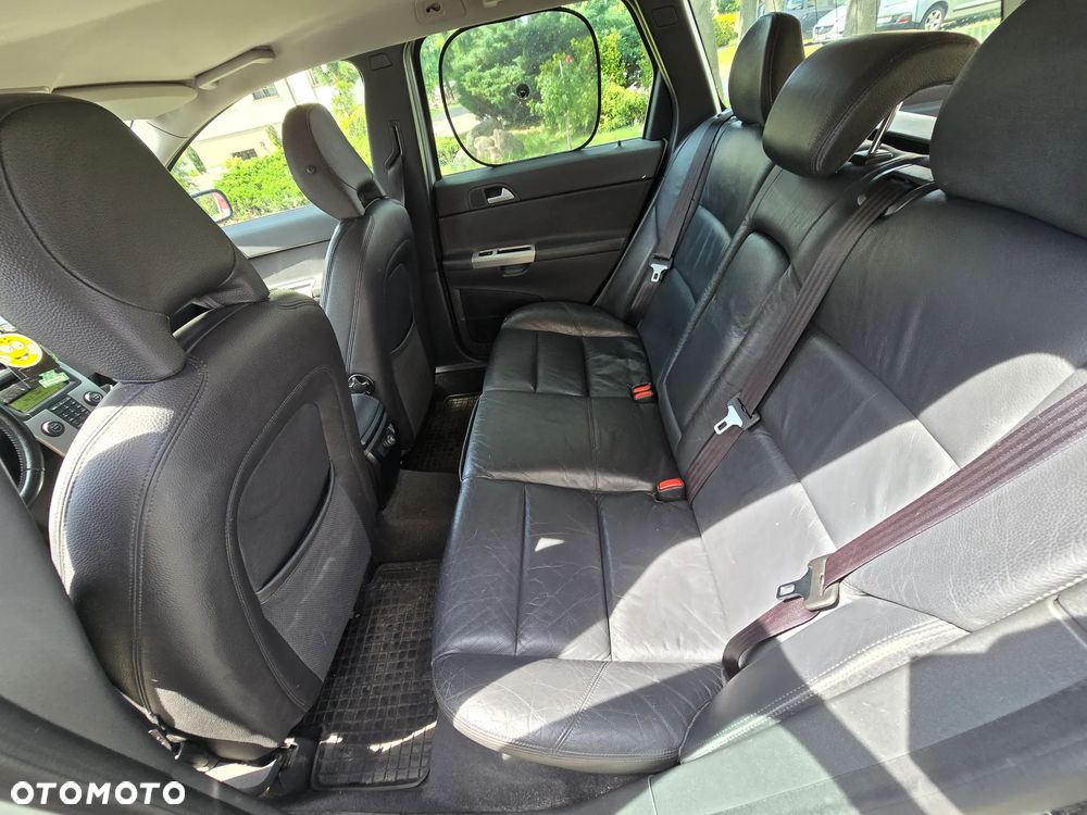 Volvo V50 - 8
