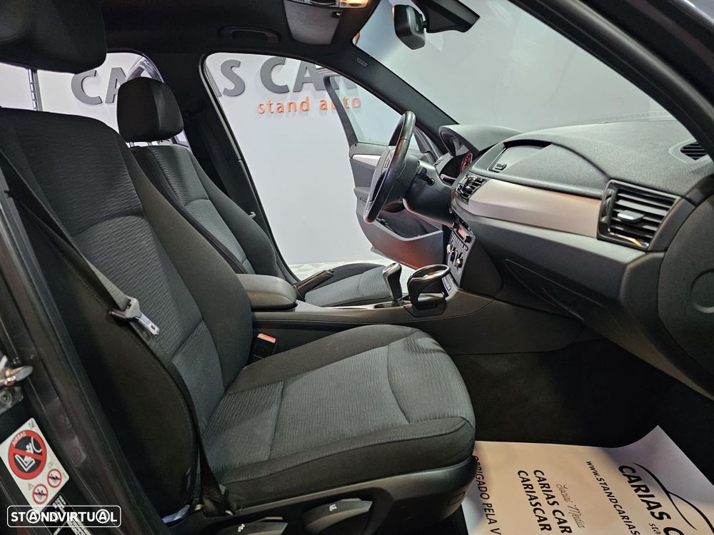 BMW X1 18 d sDrive Advantage - 12