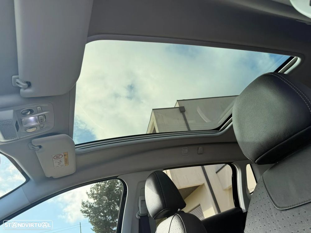 Peugeot 2008 1.2 PureTech GT Line - 14