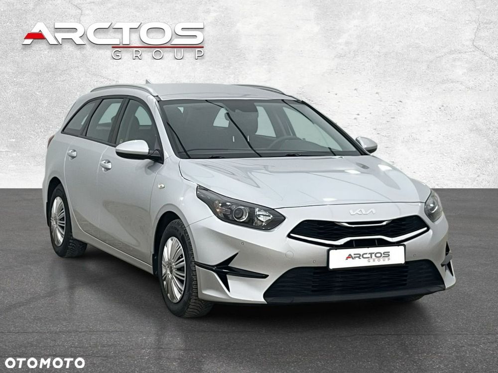 Kia Ceed - 4