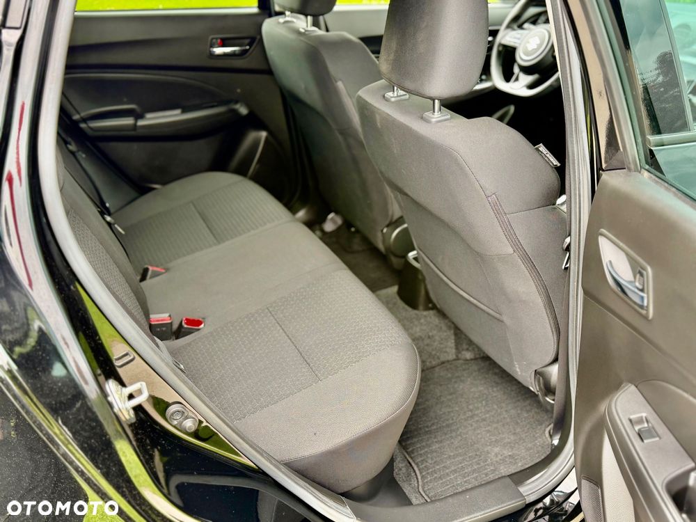 Suzuki Swift 1.2 Dualjet Hybrid CVT Comfort - 28
