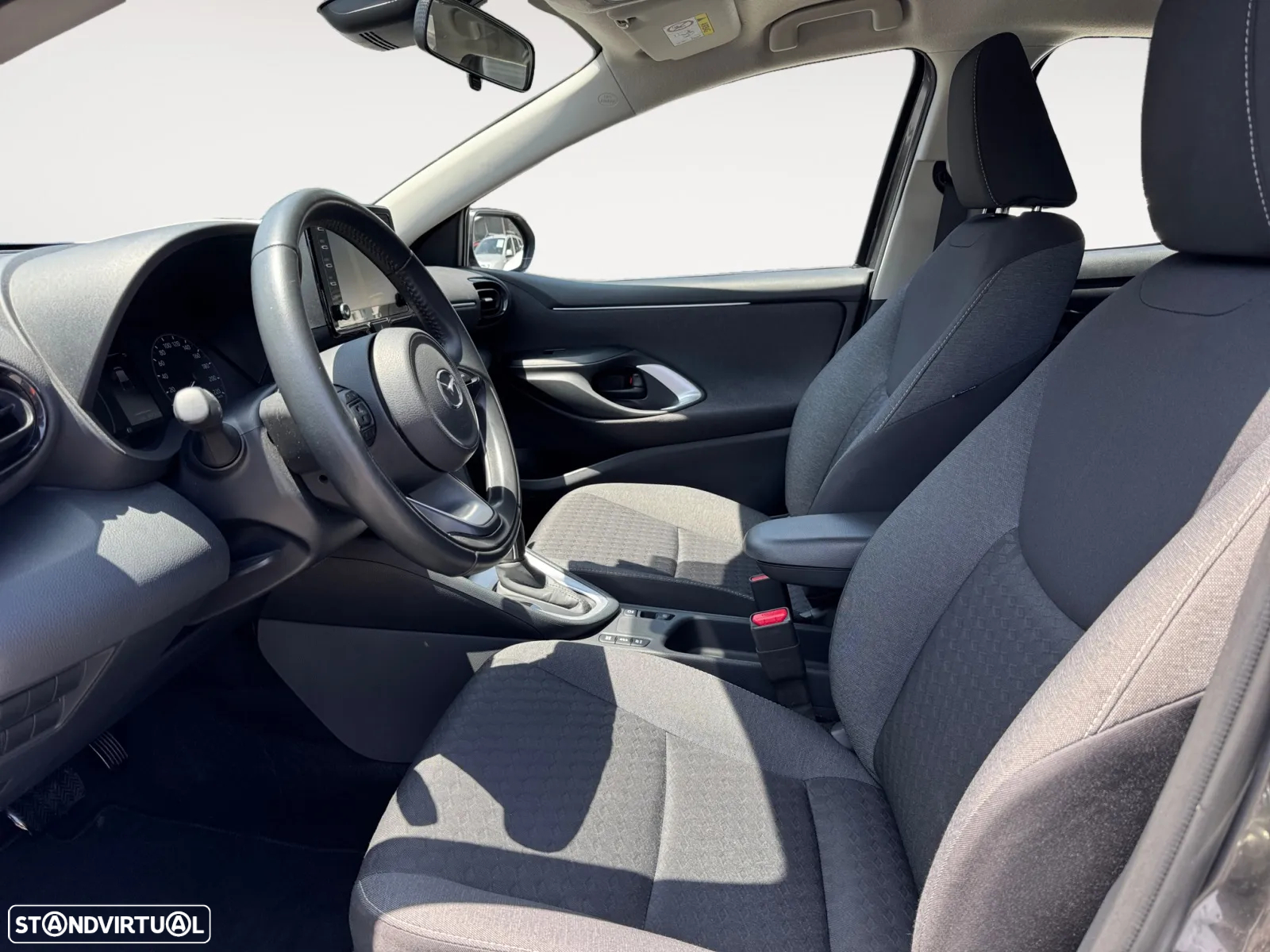 Mazda 2 1.5 L Hybrid VVT-i Agile - 10