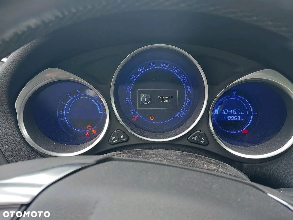 Citroën DS4 2.0 BlueHDi SportChic S&S - 11