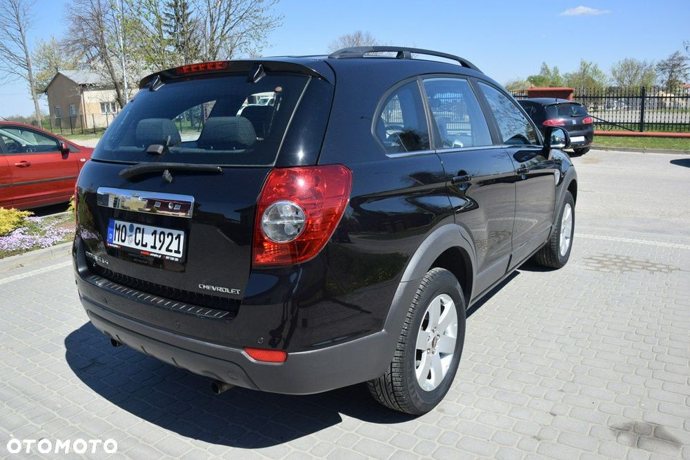 Chevrolet Captiva - 15