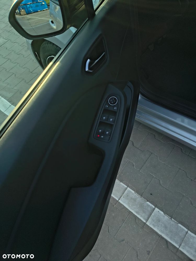 Renault Clio 1.0 TCe Techno - 25