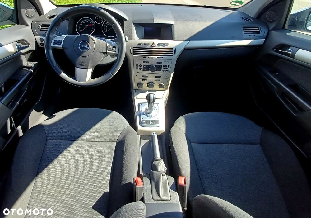 Opel Astra - 18
