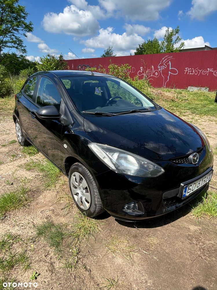 Mazda 2 - 5
