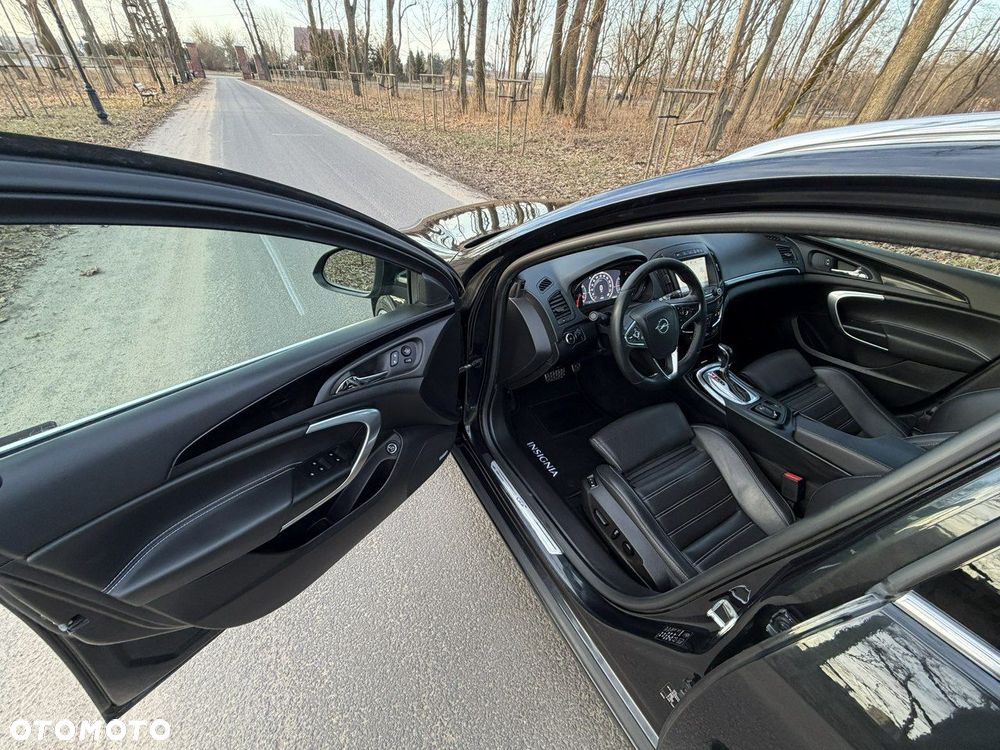 Opel Insignia - 19