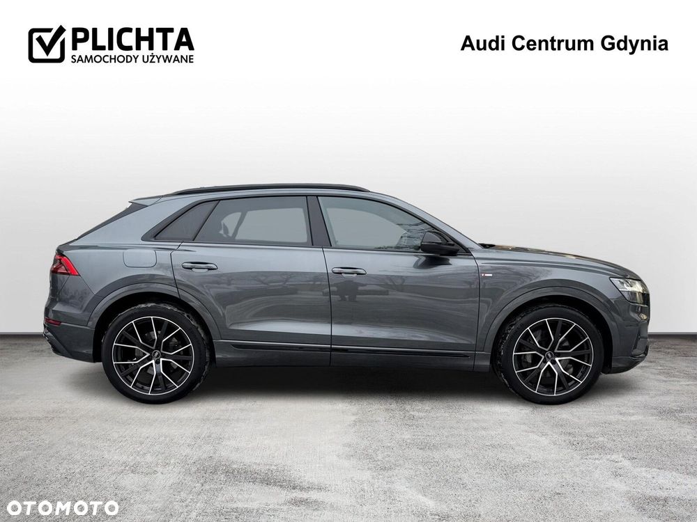 Audi Q8 - 6