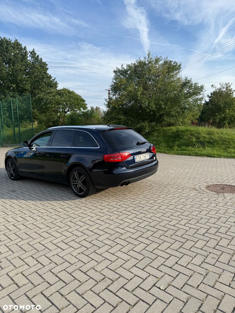 Audi A4 Avant 2.0 TDI DPF - 6