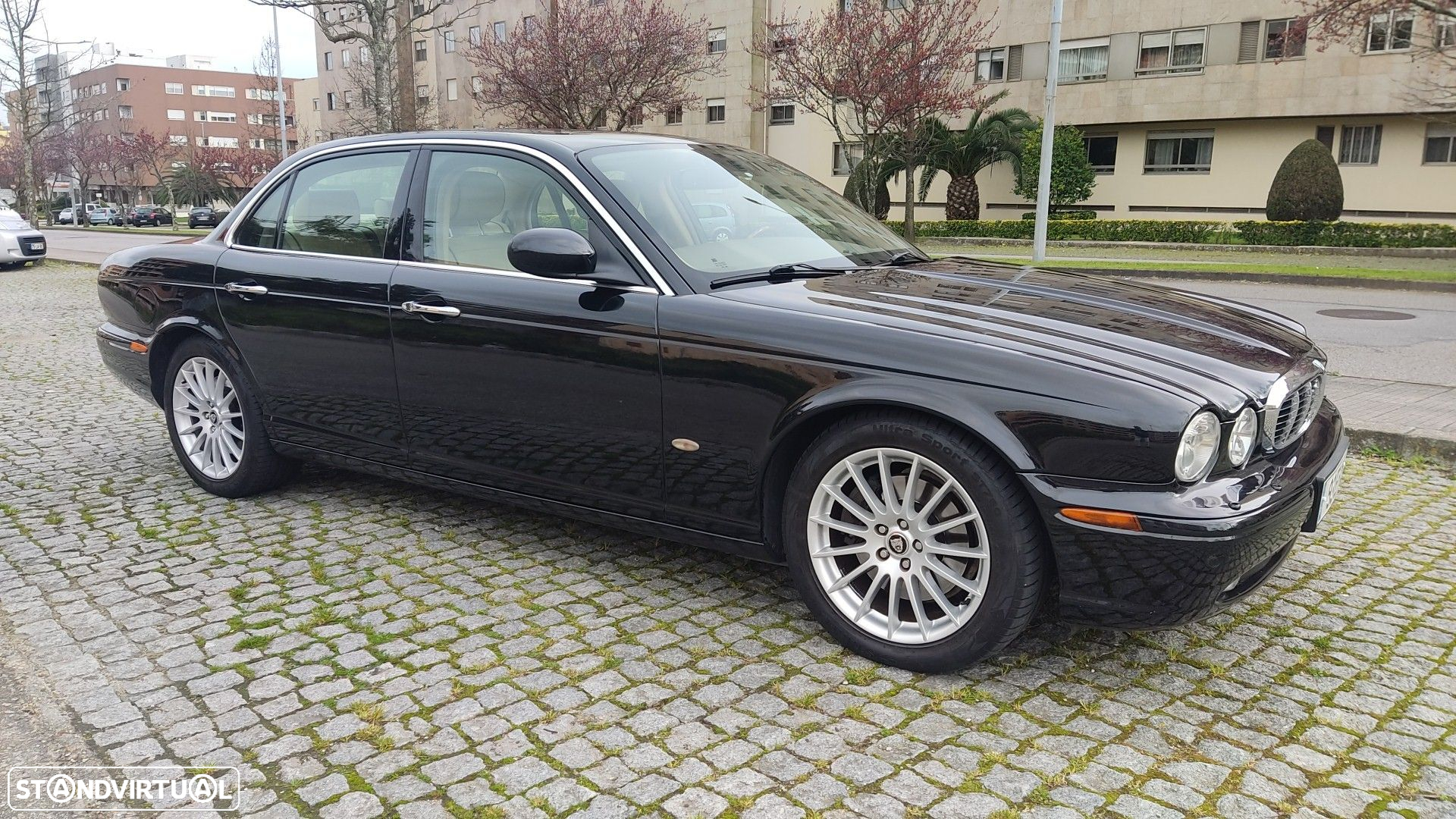 Jaguar XJ XJ6 2.7 D V6 Executive - 5