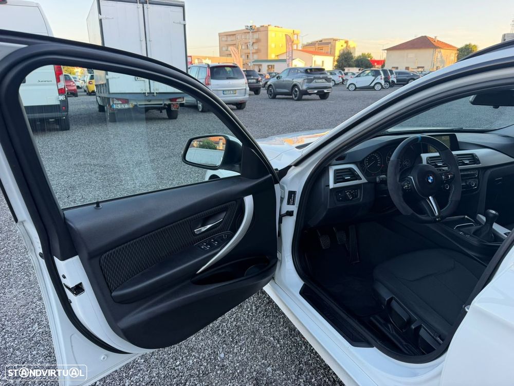 BMW 318 - 15