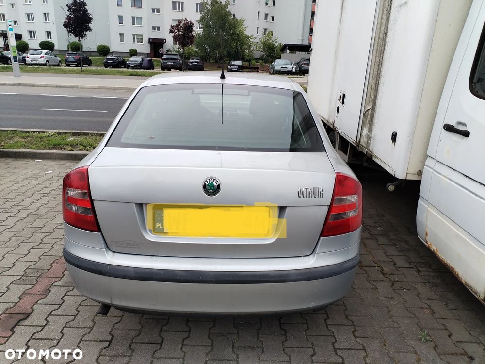 Skoda Octavia 1.6 - 3