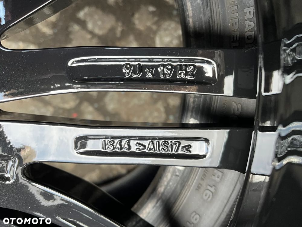 Felga BMW G30 Seria 5 7856926 7855084 9J x 19 ET 44 5x112 - 4