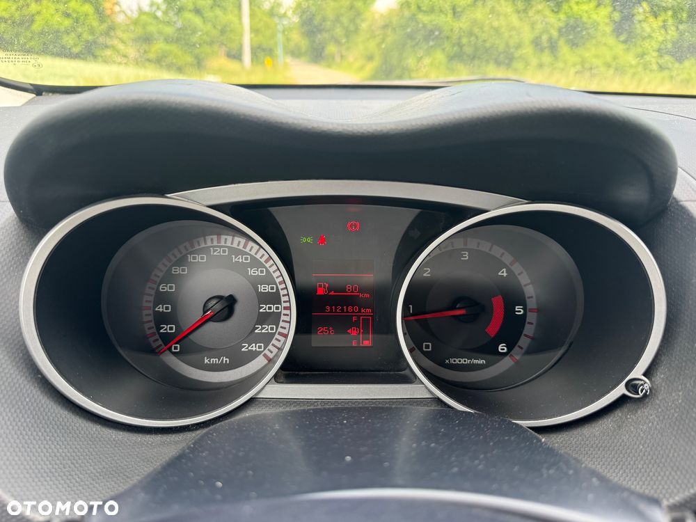 Citroën C-Crosser 2.2 HDi Exclusive - 12