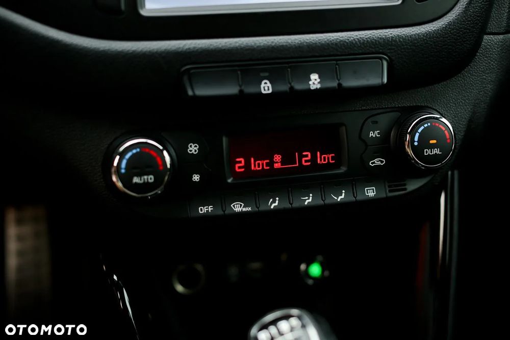 Kia Ceed Cee'd 1.6 CRDi GT Line - 34