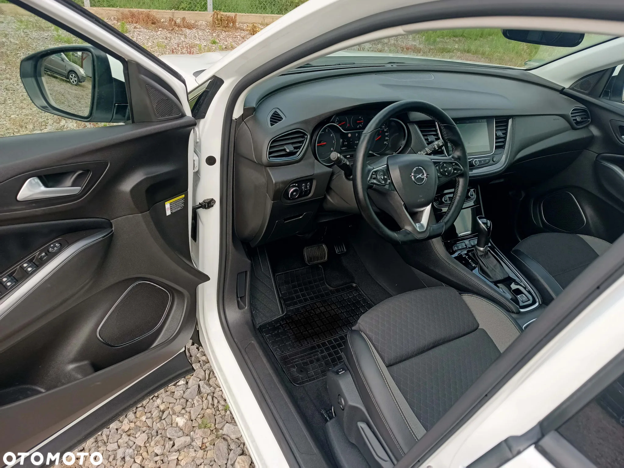 Opel Grandland X 1.6 Start/Stop Automatik INNOVATION - 24