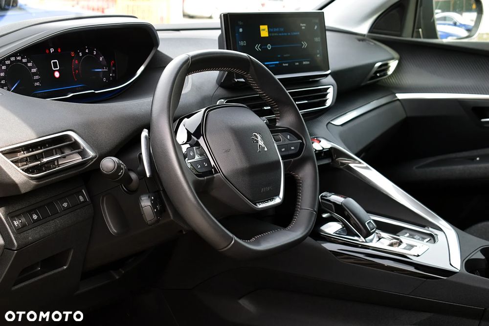 Peugeot 3008 1.2 PureTech GPF Active S&S EAT8 - 4