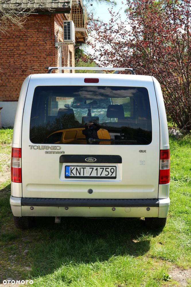 Ford Tourneo Connect - 3