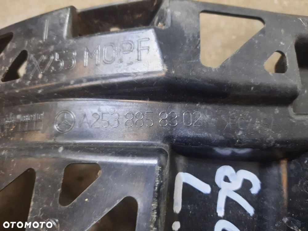 ŚLIZG ZDERZKA LEWY TYŁ MERCEDES GLC W253 A2538858302 - 6