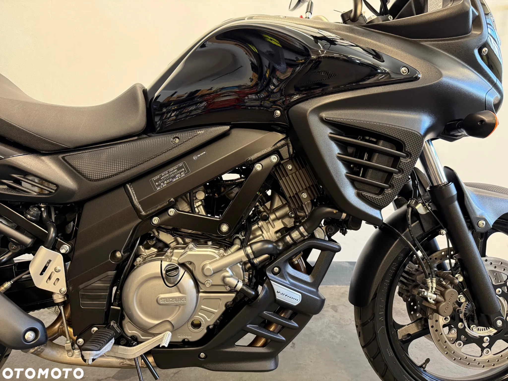 Suzuki V-STROM - 20