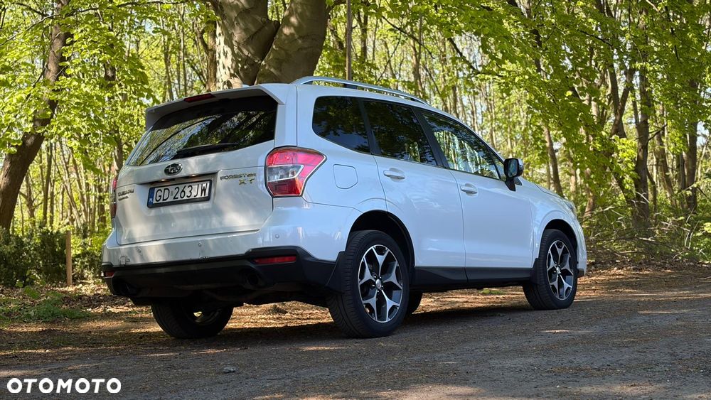 Subaru Forester 2.0 XT Sport Lineartronic - 13
