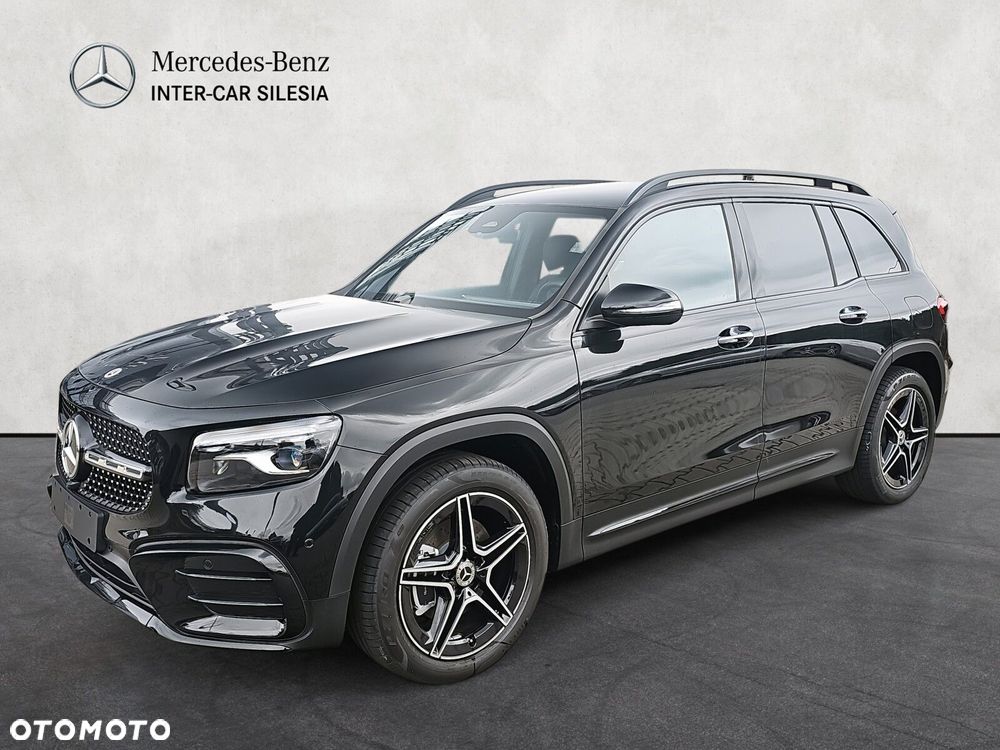 Mercedes-Benz GLB - 1