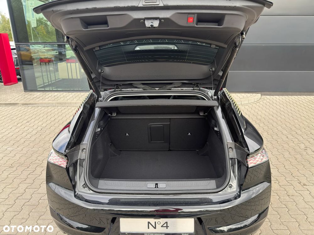 DS Automobiles N°4 1.2 mHEV Performance Line eDCS6 - 11
