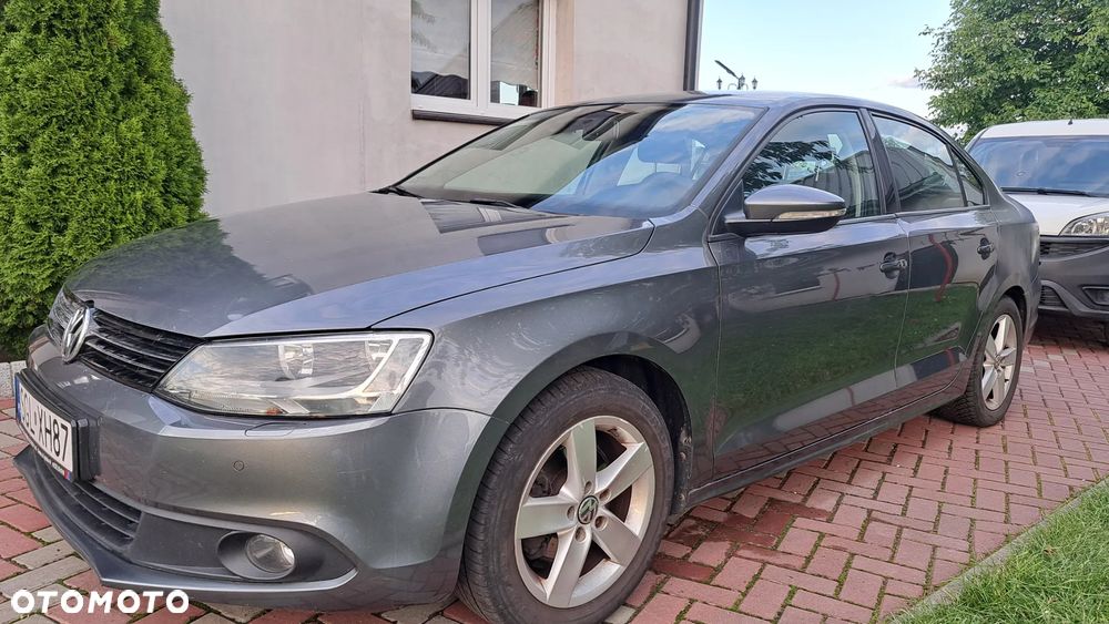 Volkswagen Jetta 1.2 TSI Comfortline CityLine - 12