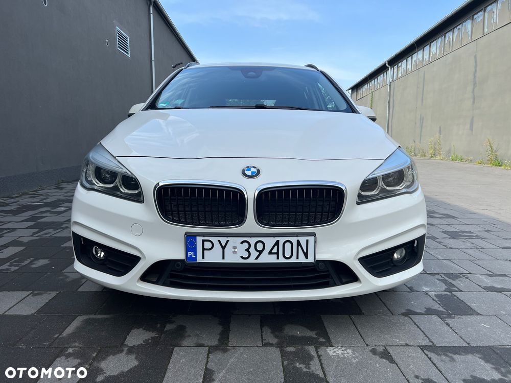 BMW Seria 2 218d Sport-Aut Advantage - 9