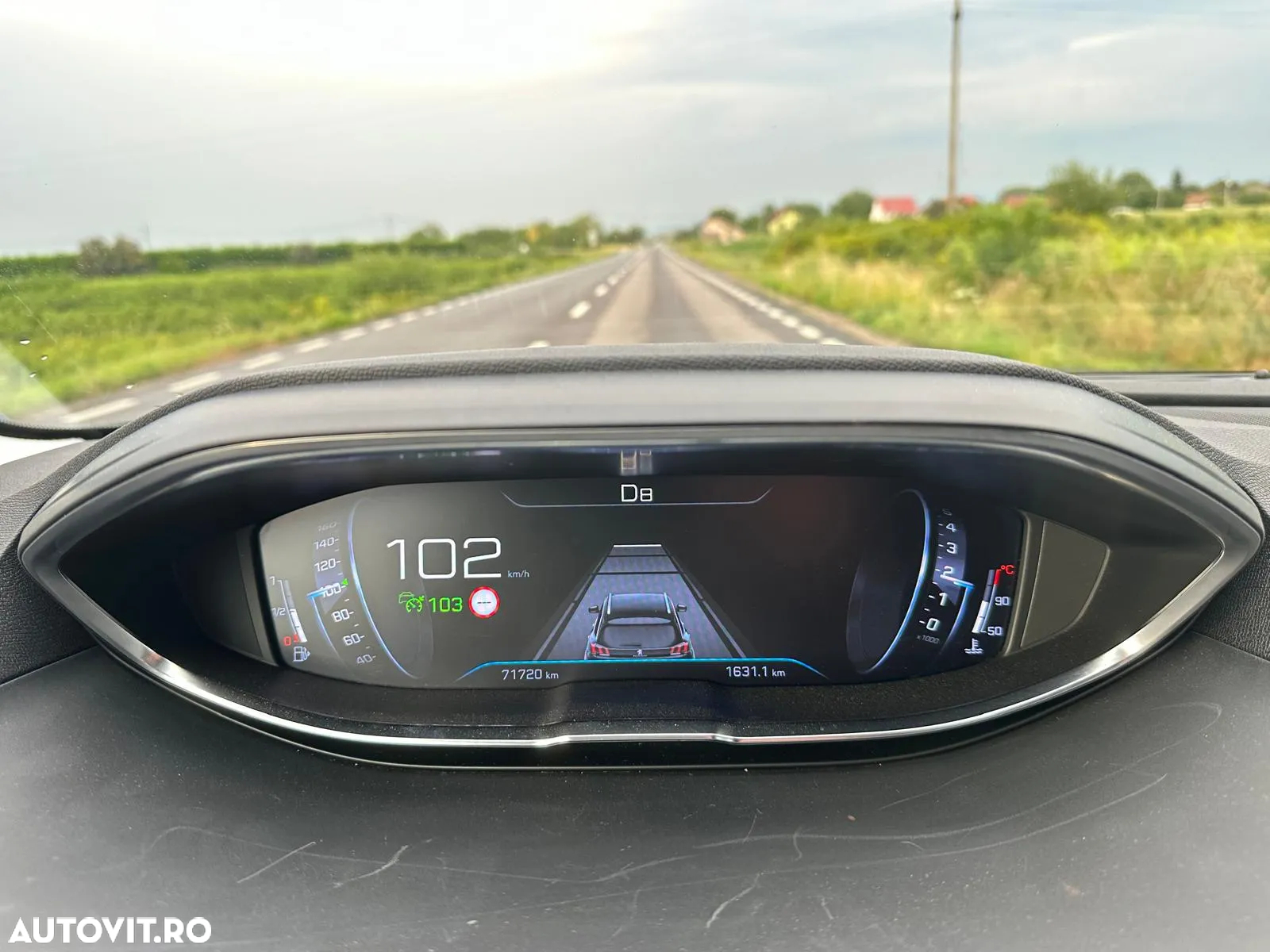 Peugeot 5008 1.6 Puretech Turbo s&s EAT8 Allure - 24