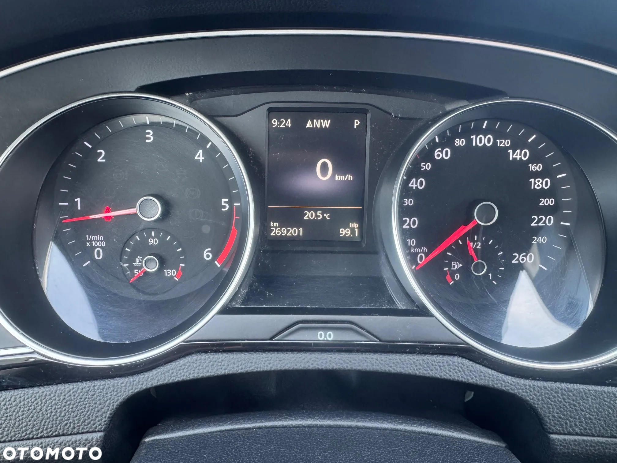 Volkswagen Passat 2.0 TDI BMT Highline DSG - 18