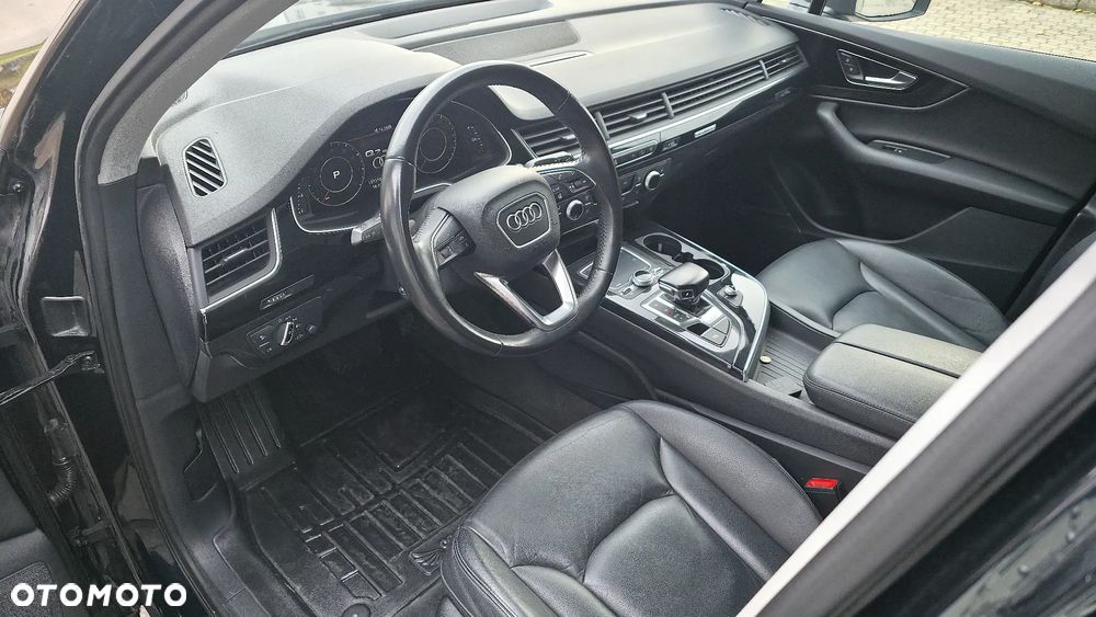 Audi Q7 3.0 TFSI Quattro Tiptronic - 6