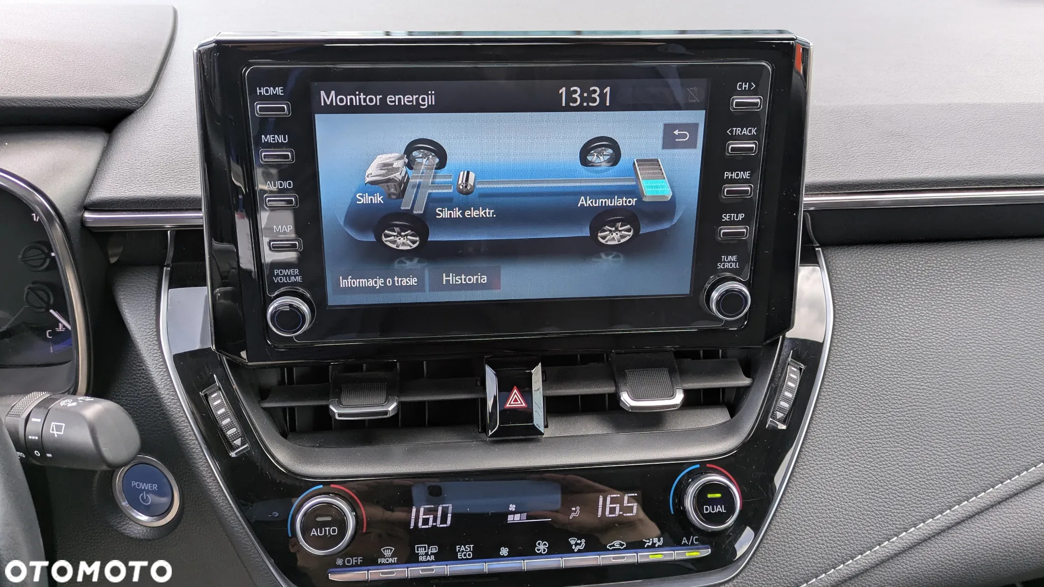 Toyota Corolla 2.0 Hybrid Comfort - 13