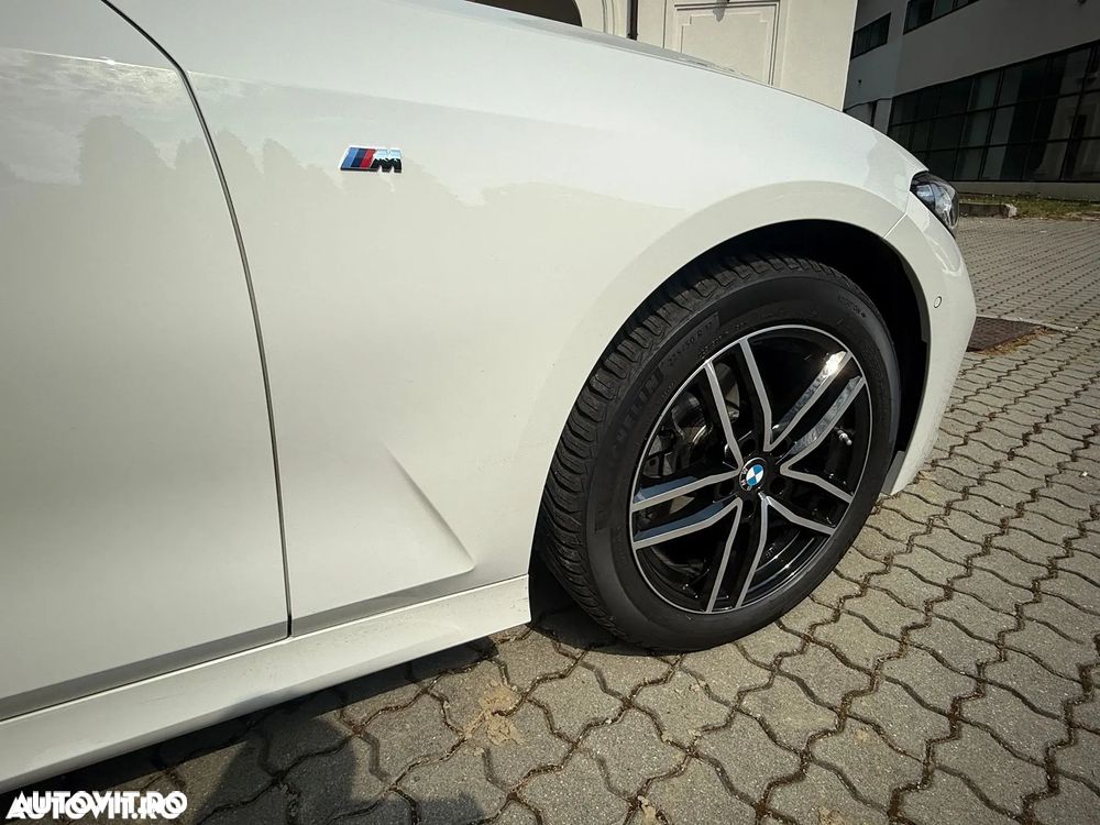 BMW Seria 3 320i Aut. Edition M Sport Shadow - 29