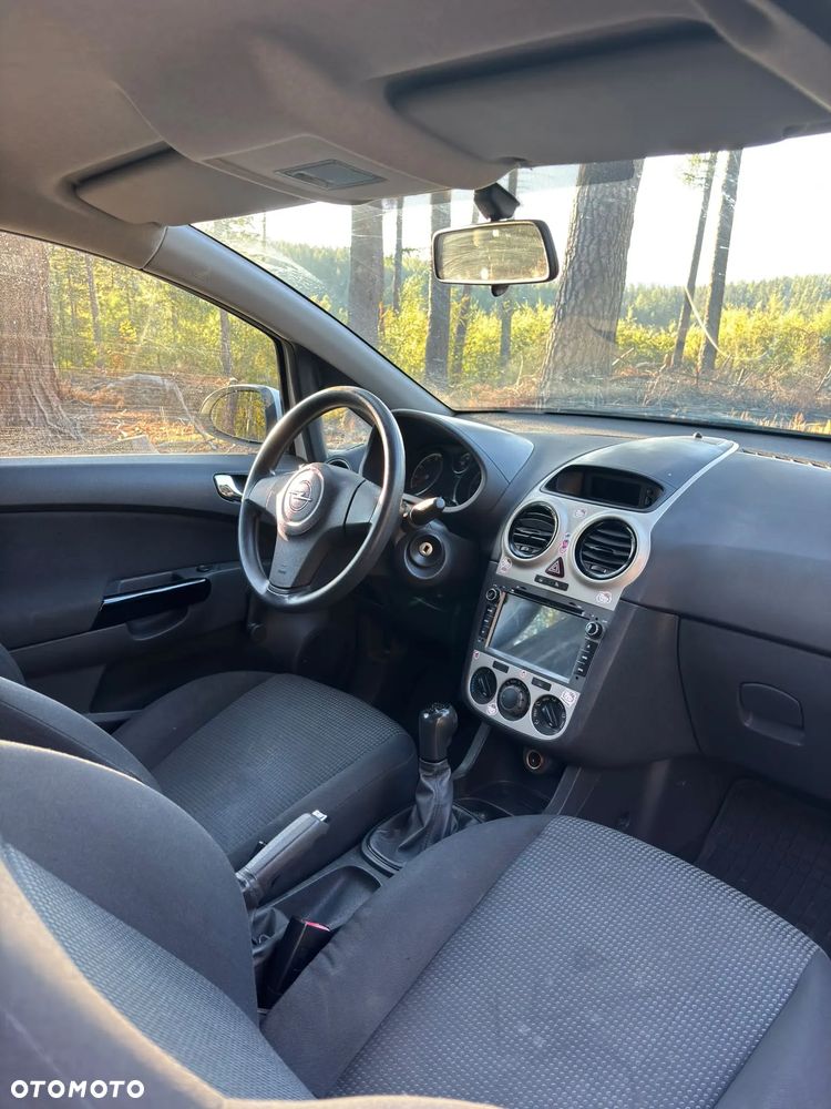 Opel Corsa 1.0 12V Essentia - 6