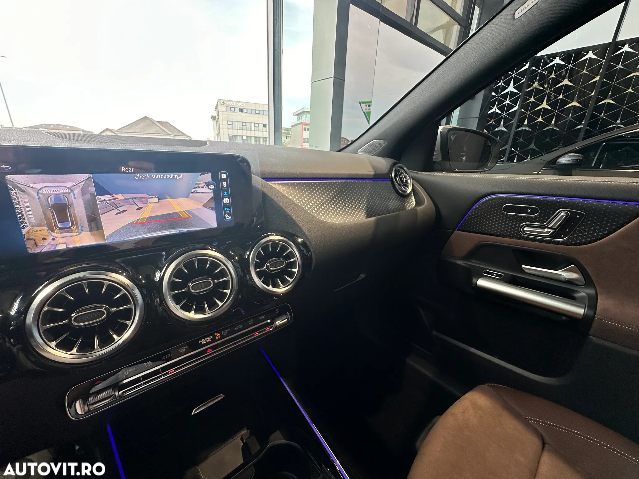 Mercedes-Benz GLA 200 d 4Matic 8G-DCT AMG Line - 13