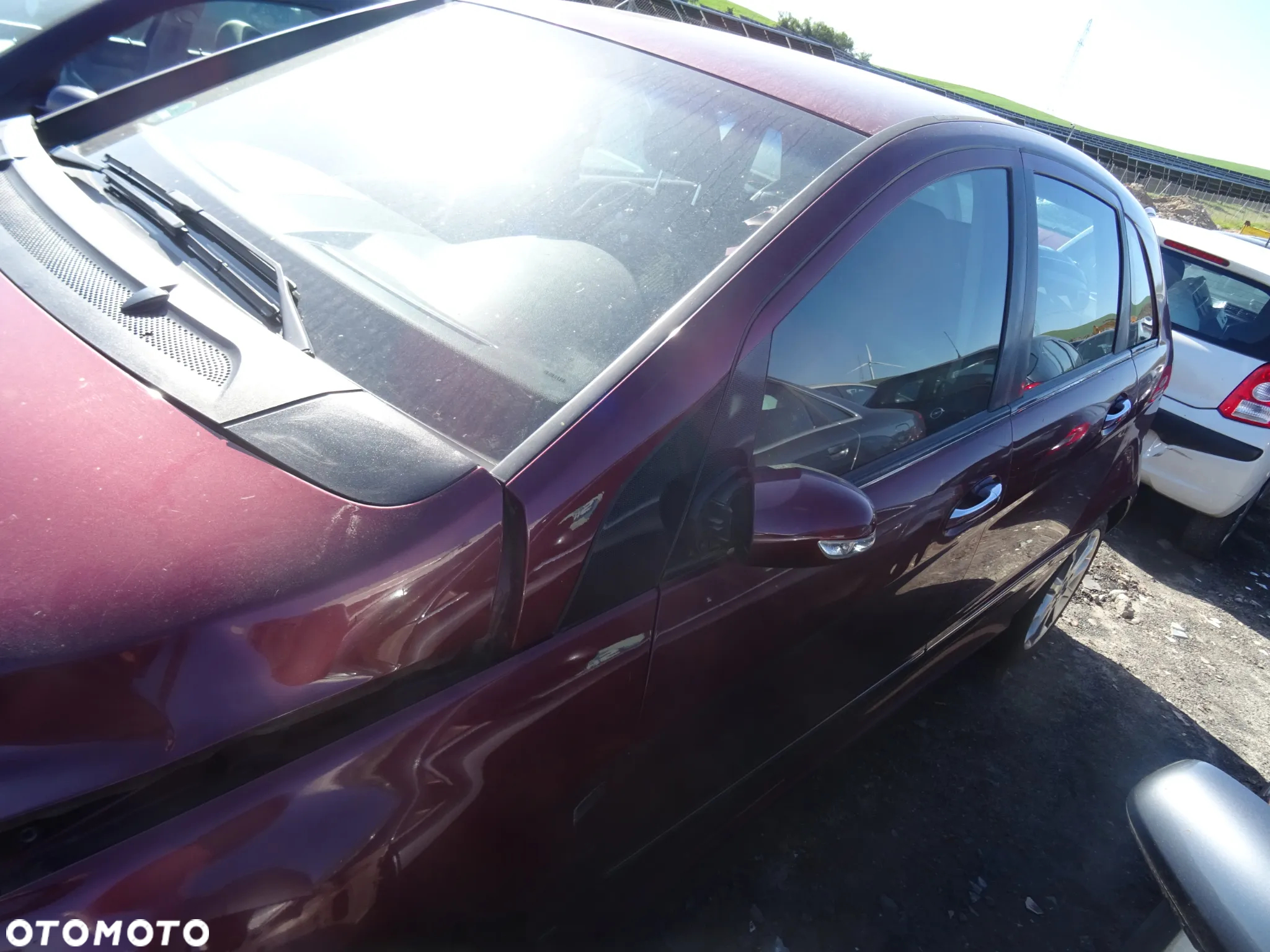 Mercedes B200 2006 lakier(597) na części maska drzwi klapa zderzak - 3