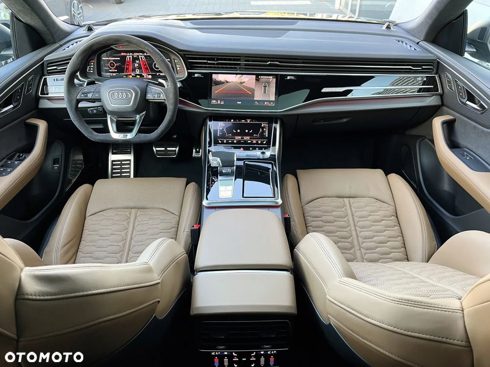 Audi RS Q8 - 25