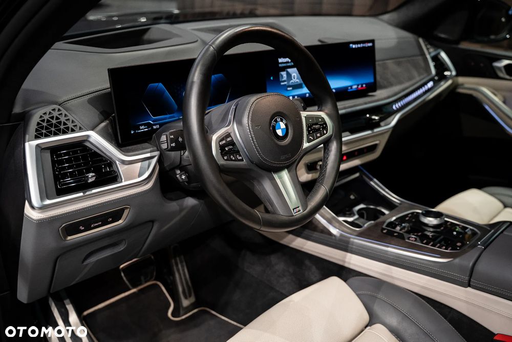 BMW X7 - 13