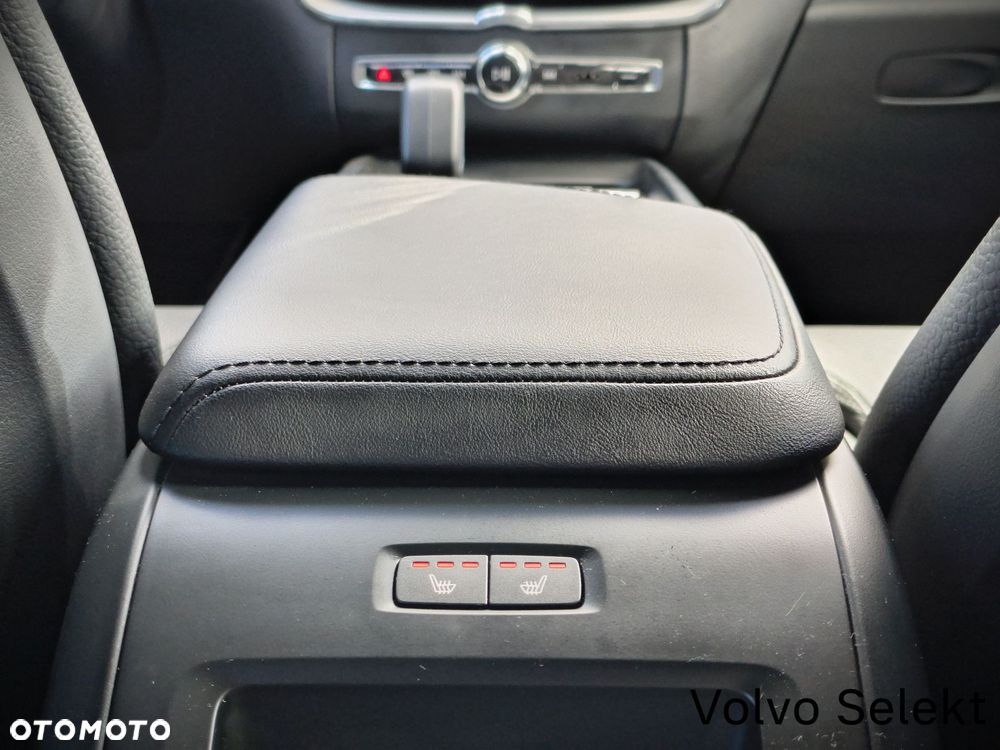 Volvo XC 60 - 29