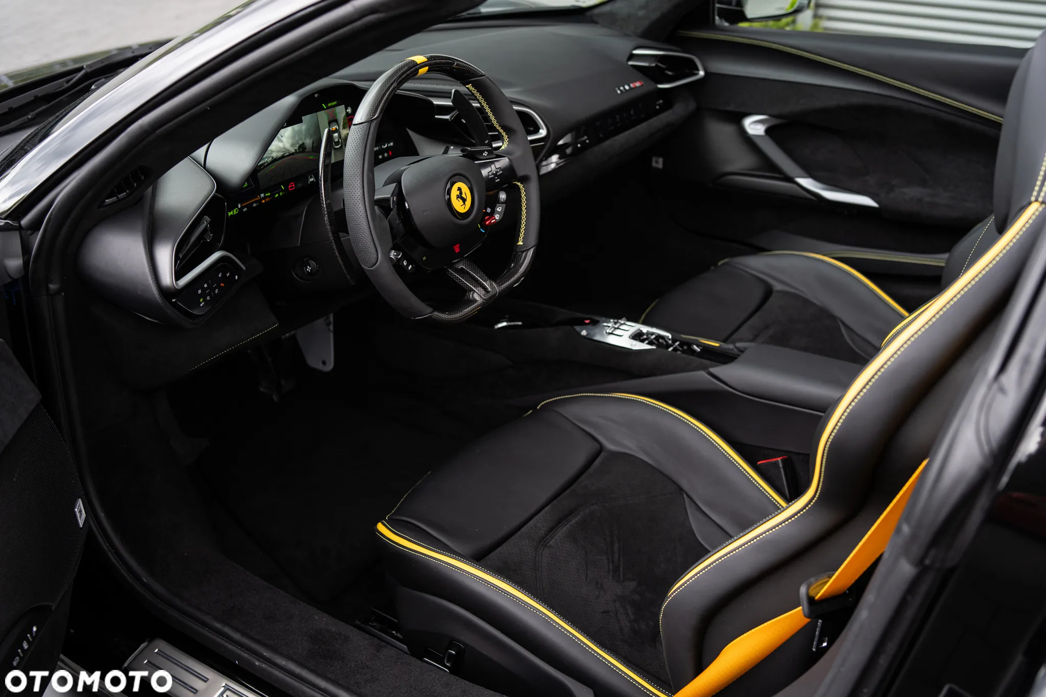 Ferrari 296 GTS - 19