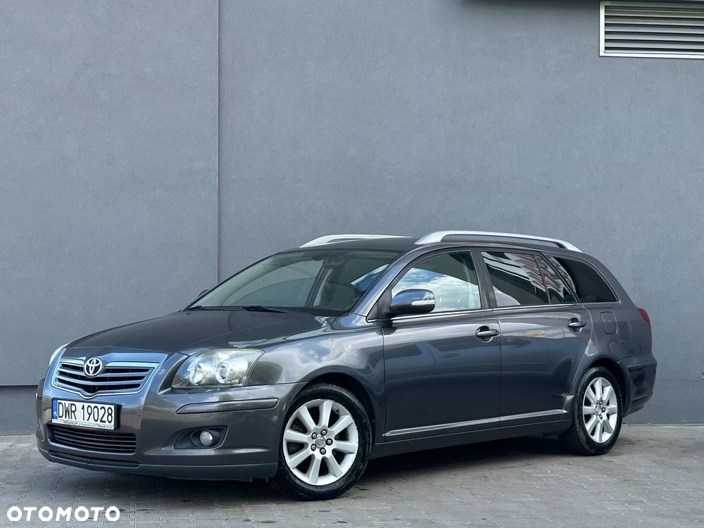 Toyota Avensis 2.0 VVT-i Prestige Premium - 2