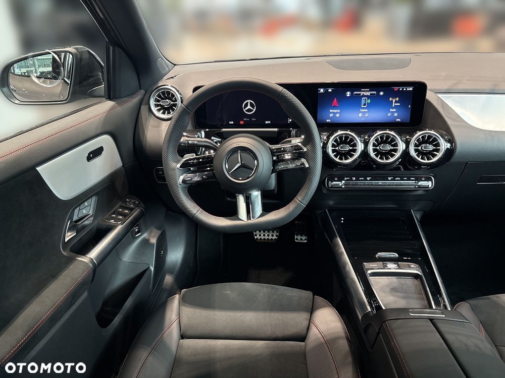 Mercedes-Benz GLA 200 mHEV AMG Line 7G-DCT - 11