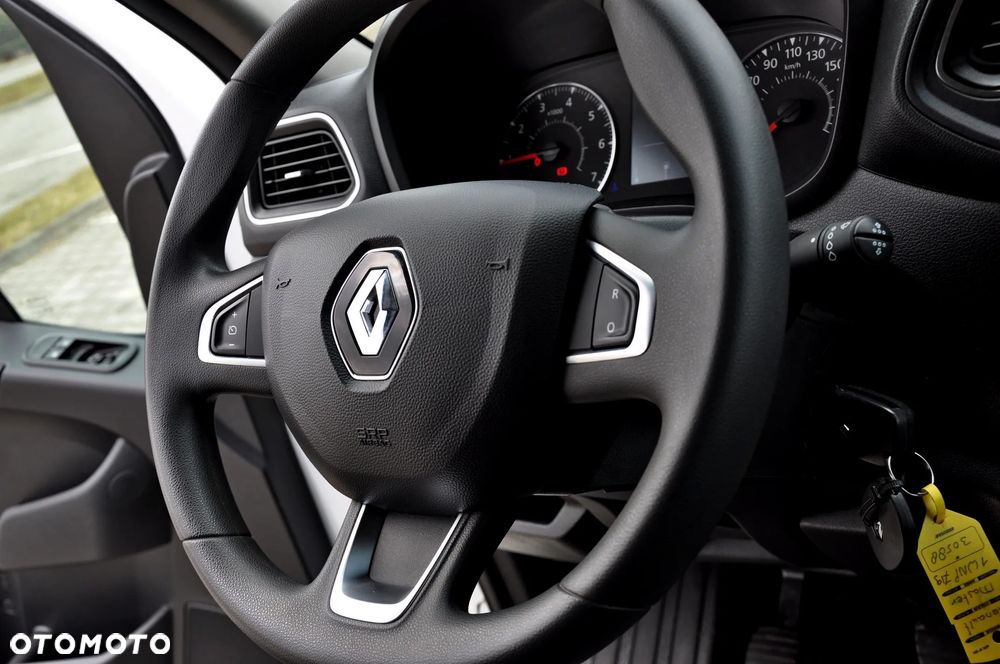 Renault Master - 25