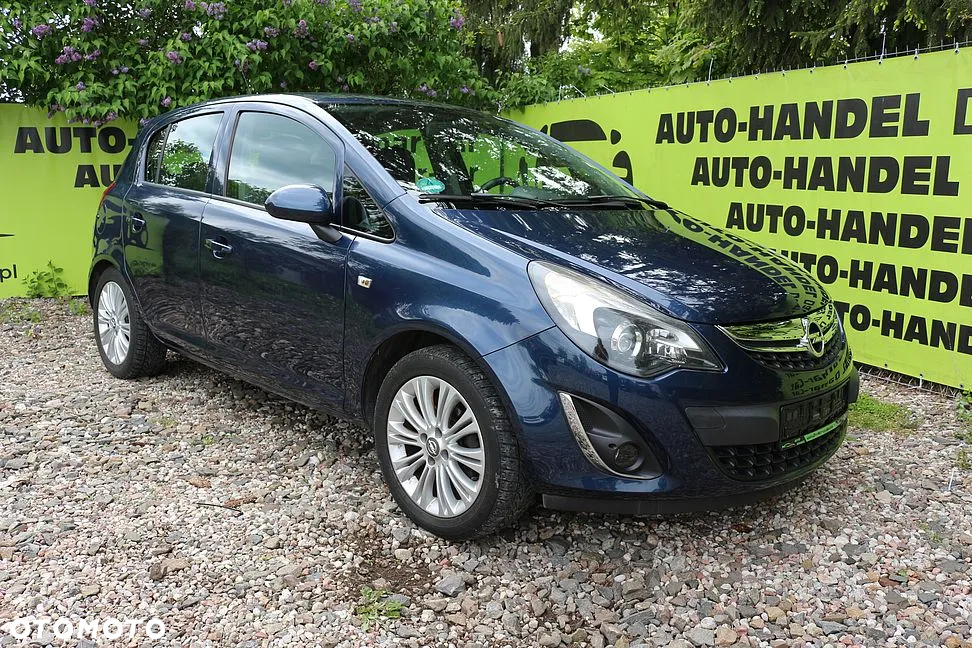 Opel Corsa 1.4 16V Edition - 10