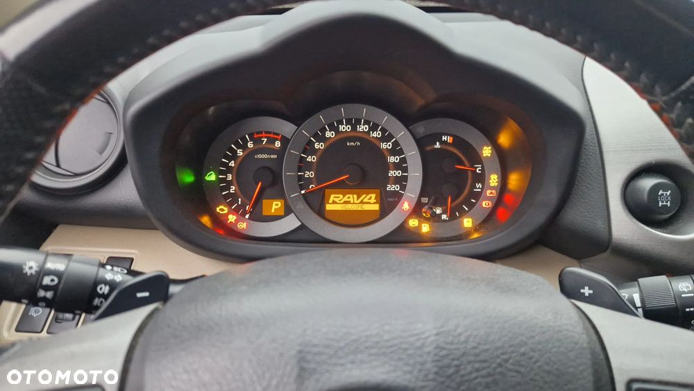 Toyota RAV4 2.0 VVT-i Prestige NAVI MS - 30