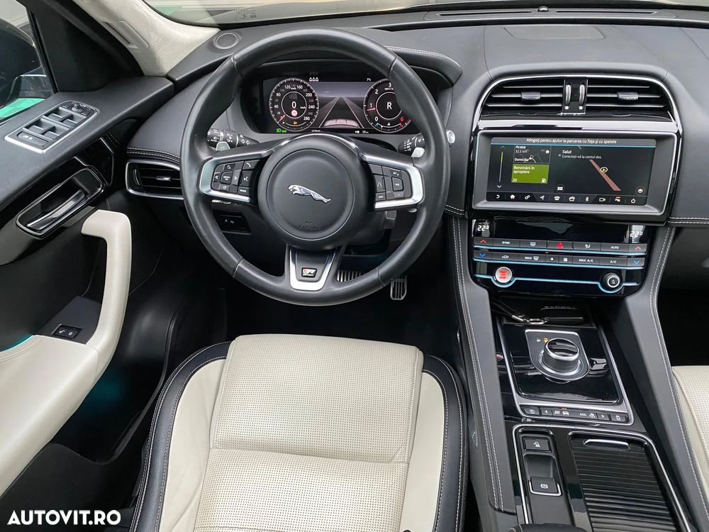 Jaguar F-Pace 20d AWD R-Sport - 8